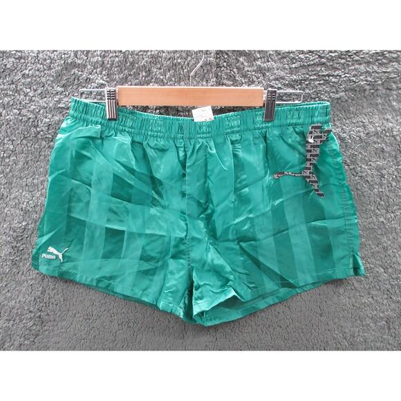 NWT Vintage 90s Y2K PUMA Lined Men's XL Nylon Soccer Shorts